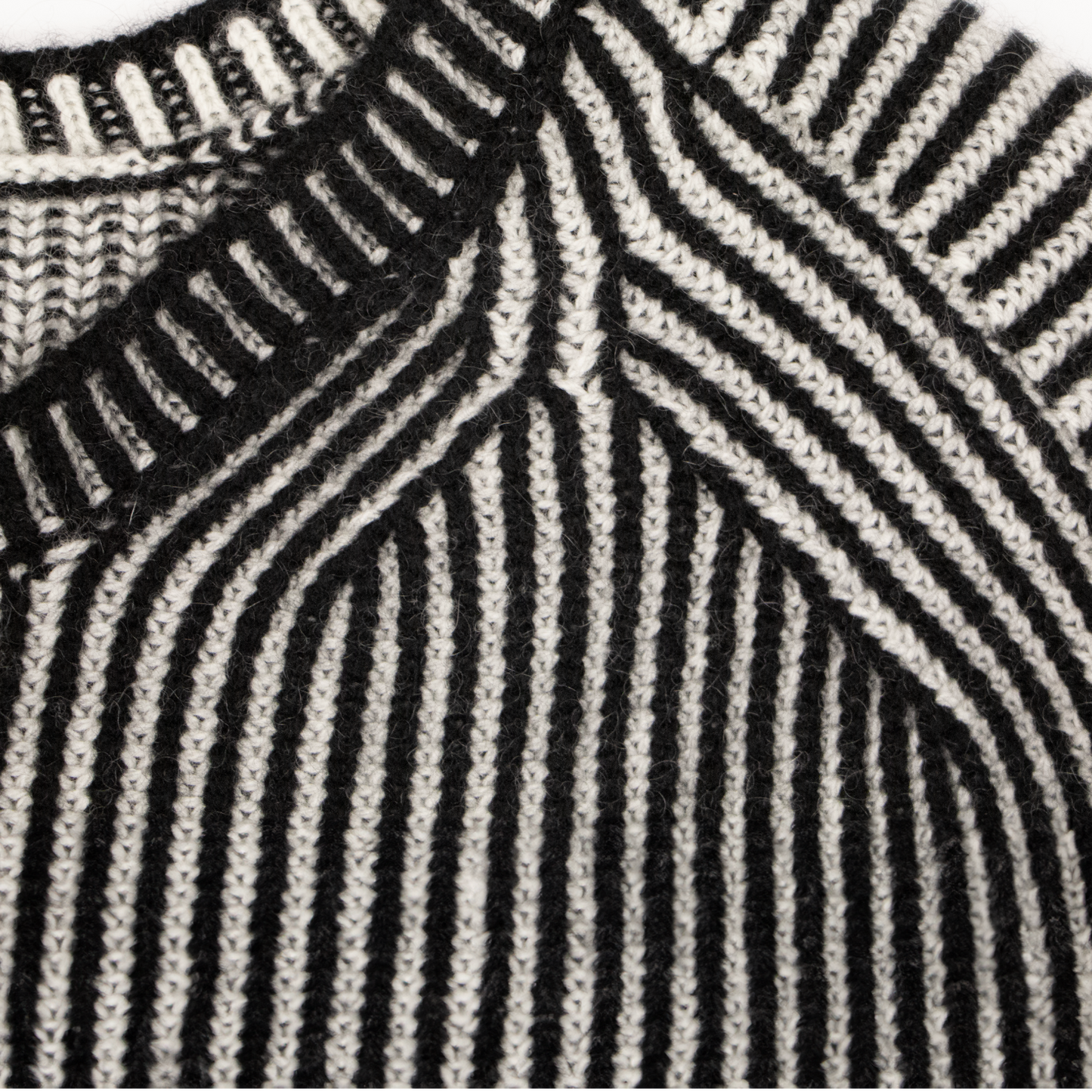 #color-blackandwhite
